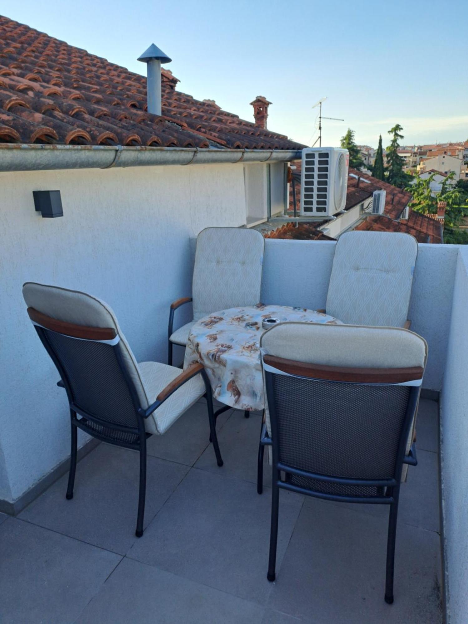 Apartments N & V Poreč Exterior foto