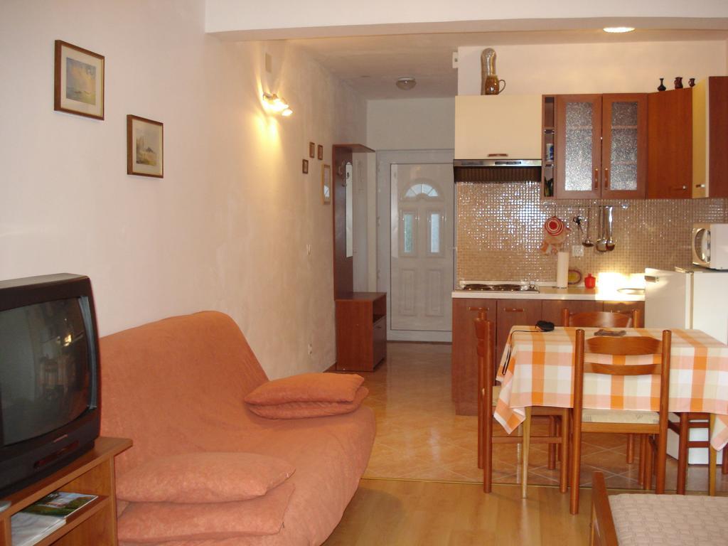 Apartments N & V Poreč Exterior foto